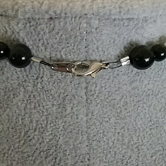 Crackled turquoise and silver beaded necklace - Picture 4 of 4